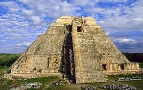 Ondergronds meertje onder grote Mayatempel ontdekt in Mexico 