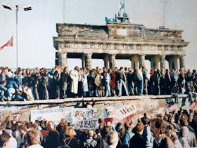 Utrecht herdenkt val van de Berlijnse Muur